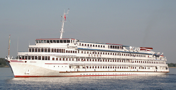 ТЕПЛОХОД В.И. ЛЕНИН